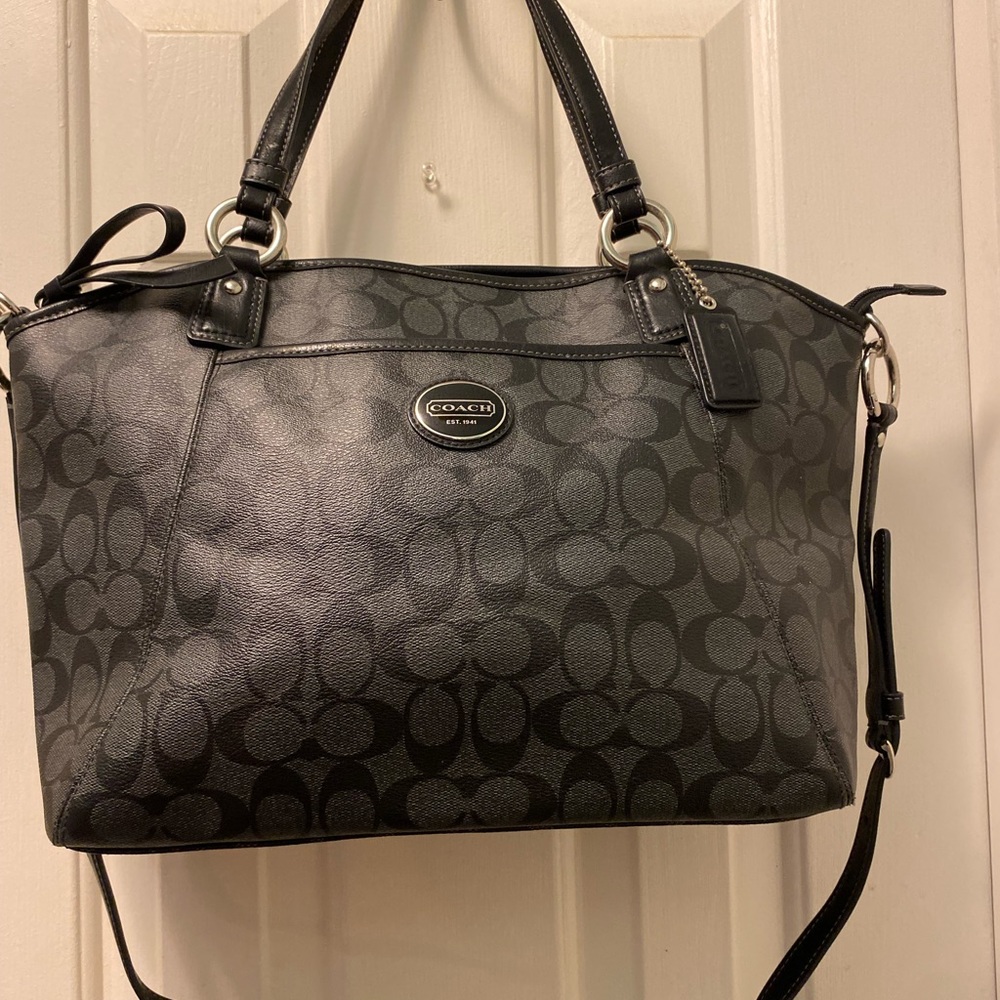 ENC Coach Peyton Signature Satchel Handbag - Picture 1 of 12